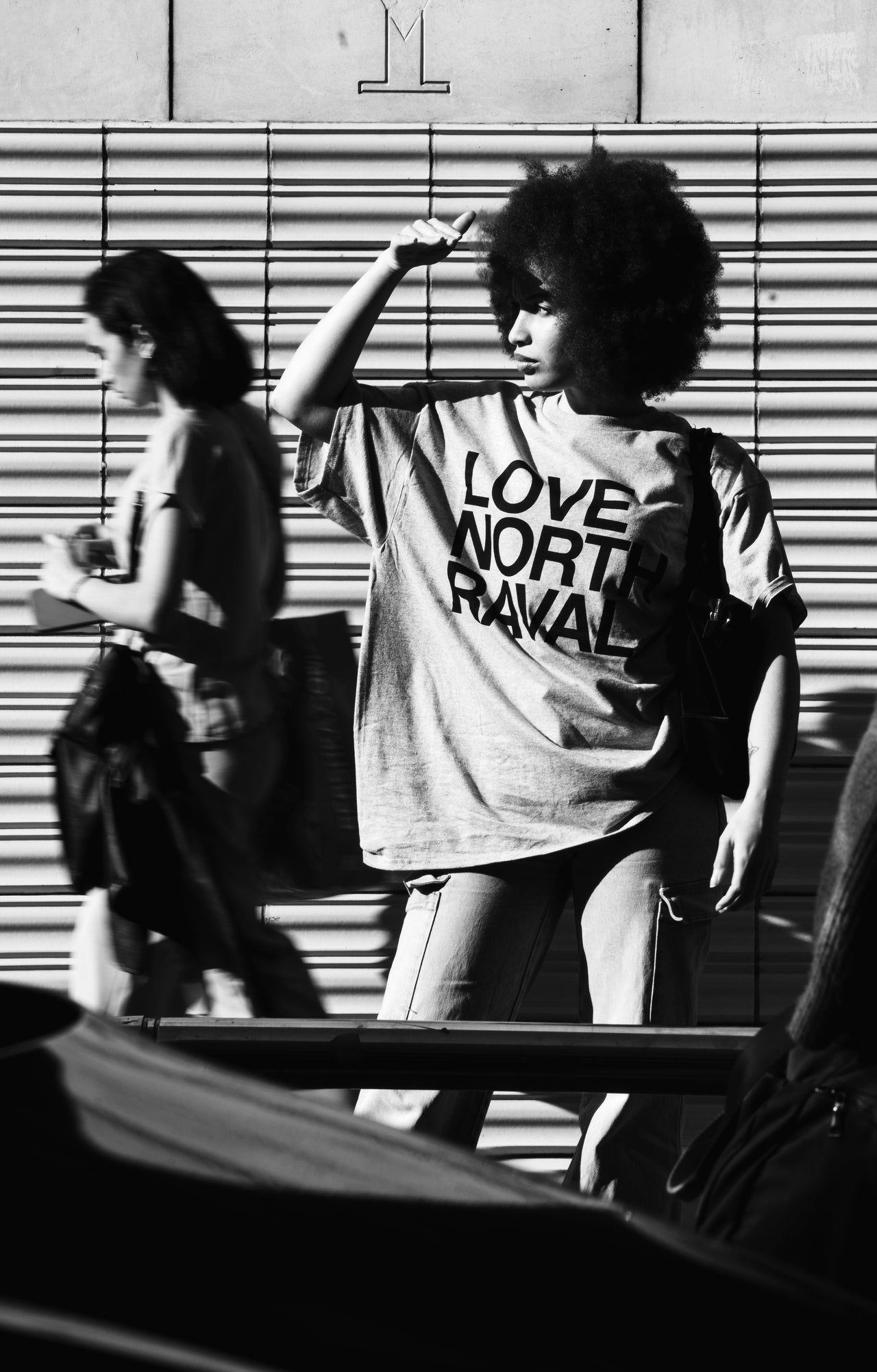 LOVE NORTH RAVAL TEE WHITE TEE